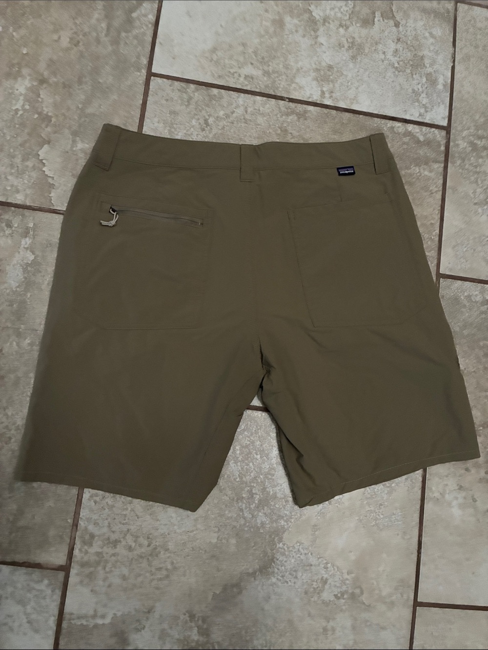 Patagonia Olive Men's Performance Hybrid Shorts - Picture 8 of 10